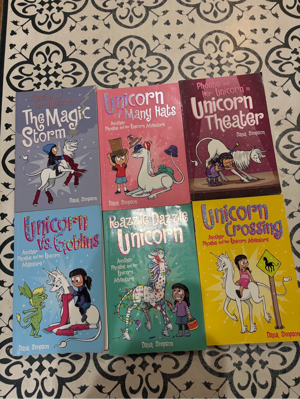Phoebe and Her Unicorn Kids Book Set - Colorful Unicorn Adventures Dana Simpson